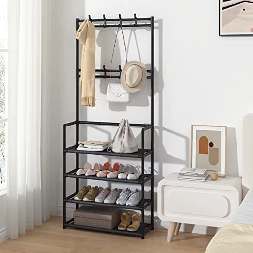 Shoe rack with hangers